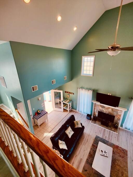 Sunny Delight - Sleeps 10 - Generous Space! Bolivar Peninsula Экстерьер фото
